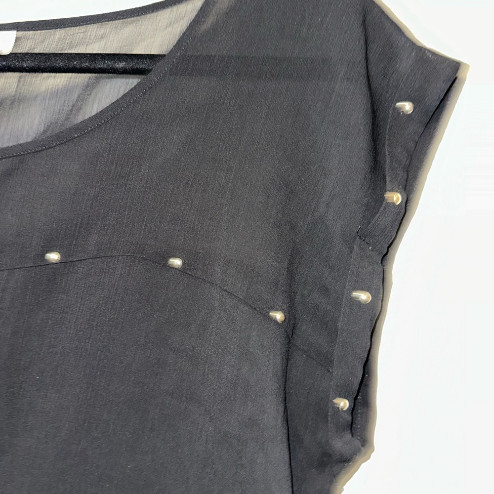 Women's Studio Y Top Size L Black Blouse Silver Accents - Picture 3 of 7